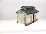 Graham Farish 42-009 N Gauge Single Road Small Wooden Engine Shed