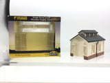 Graham Farish 42-009 N Gauge Single Road Small Wooden Engine Shed