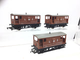 Hornby R098 OO Gauge LMS Brake Van 730386 x3