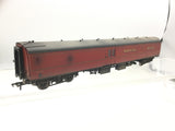 Bachmann 39-420 OO Gauge BR/Royal Mail TPO Sorting Van W80301 (WEATHERED)