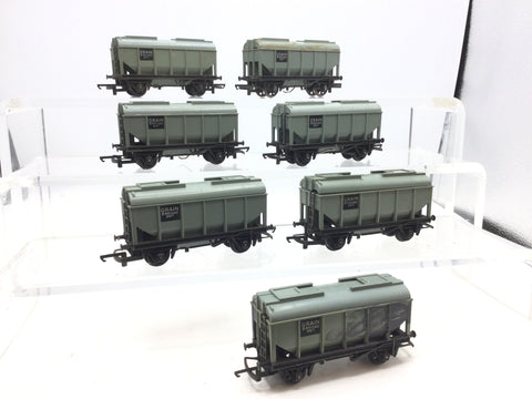 Triang R215 OO Gauge BR Grain Wagon B85040 x7