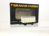 Graham Farish 373-725A N Gauge BR White 10t Insulated Van B872171