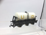 Wrenn W4657 OO Gauge 6 Wheel Milk Tank UD