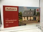 Auhagen 11454 HO/OO Gauge Detached House with Garage Kit