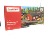 Auhagen 11462 HO/OO Gauge Railway Maintenance Workshop with Ramp Kit