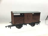 Hornby R6826 OO Gauge BR Cattle Wagon B891313