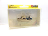 Noch 16822 HO/OO Gauge Fishing Boat with Figures