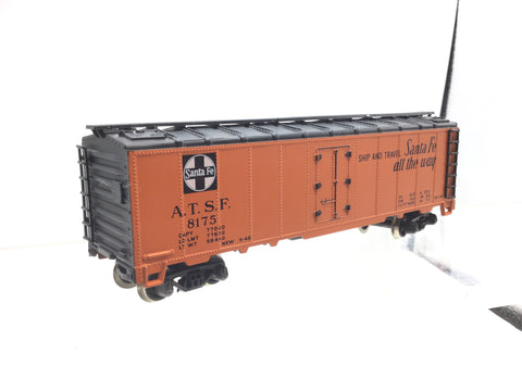 Rivarossi 2215 HO Gauge Reefer ATSF El Capitan ATSF 8175