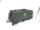 Hornby OO Gauge BR Green Steam Loco Tender
