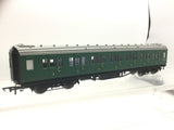Hornby R4303A OO Gauge SR Green Maunsell Corr 1st Coach (RENUMBERED)