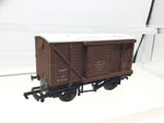 Mainline 37-137 OO Gauge BR Ventilated Van BR B753722 (Unboxed)