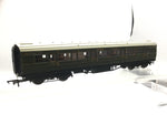 Hornby R4299A OO Gauge SR Green Maunsell Composite Coach (RENUMBERED)