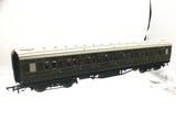 Hornby R4299A OO Gauge SR Green Maunsell Composite Coach (RENUMBERED)