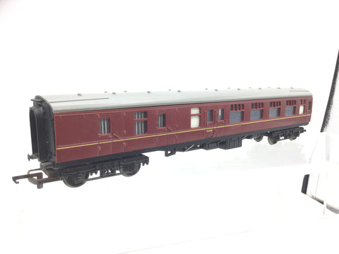Triang R383 OO Gauge BR Maroon Mk1 Corr Brake 2nd Coach