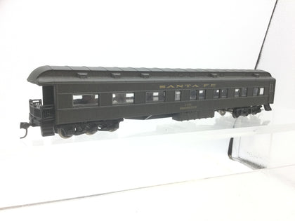 Athearn 1871 HO Gauge Santa Fe Heavyweight Observation Car 1517