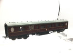 Bachmann 34-430A OO Gauge BR Maroon Thompson 1st Coach E1266E