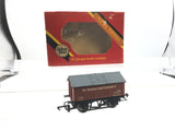 Hornby R211 OO Gauge Lime Wagon Minera Lime Co