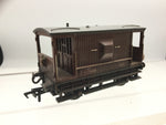 Bachmann 33-806 OO Gauge BR 20t Brake Van E178499 (WEATHERED)