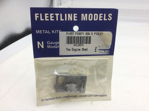Fleetline N57 N Gauge Whitemetal Pig Sty, Sow & Piglet (Unpainted)
