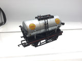 Hornby R245 OO Gauge Tank Wagon Shell/BP