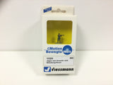 Viessmann 1529 HO/OO Gauge eMotion Hunstsman with Gun
