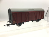 Hornby R6641 OO Gauge BR CCT Van M37216M