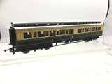 Hornby R4119B OO Gauge GWR Clerestory Composite Coach 950