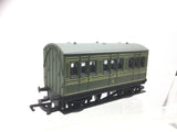 Hornby OO Gauge SR 4 Wheel Coach