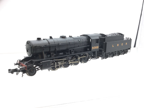 Graham Farish 372-428 N Gauge LNER Black WD Austerity 3085