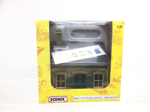 Scenix EM6111A OO Gauge Ticket Office