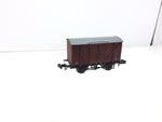 Graham Farish 373-726C N Gauge BR 10t Insulated Van B872101