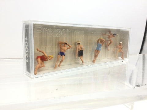 Preiser 10071 HO/OO Gauge Relaxing Bathing Persons(6) Exclusive Figure Set (A)