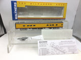 Walthers 932-9241 HO Gauge Milwaukee Road Hiawatha 26 Seat Lounge Car