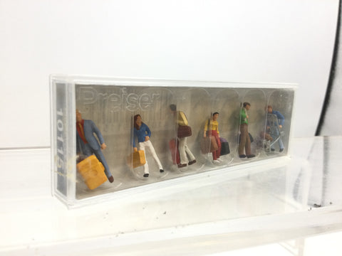 Preiser 10115 HO/OO Gauge Walking Passengers (6) Exclusive Figure Set (B)