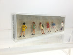 Preiser 10122 HO/OO Gauge Teenage Girls (6) Exclusive Figure Set (B)