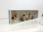 Preiser 10149 HO/OO Gauge Black Faced Pigs of (14 & Trough) Exclusive Figure Set