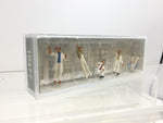 Preiser 10477 HO/OO Gauge Decorators (5) Exclusive Figure Set