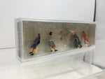 Preiser 10665 HO/OO Gauge Doing the Shopping (5) Exclusive Figure Set