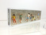 Preiser 10672 HO/OO Gauge Passers By in Summer Clothes (6) Exclusive Figure Set