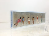 Preiser 14006 HO/OO Gauge Teenage Girls (6) Standard Figure Set
