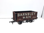 Bachmann 30-045 OO Gauge 7 Plank Wagon Barnsley Main 528