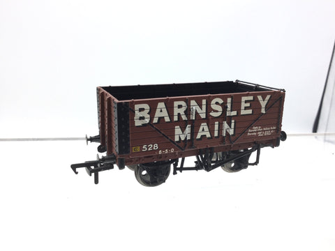 Bachmann 30-045 OO Gauge 7 Plank Wagon Barnsley Main 528