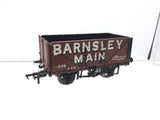 Bachmann 30-045 OO Gauge 7 Plank Wagon Barnsley Main 528