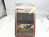 Preiser 18202 HO/OO Gauge Crash Barriers and Posts (52) Kit