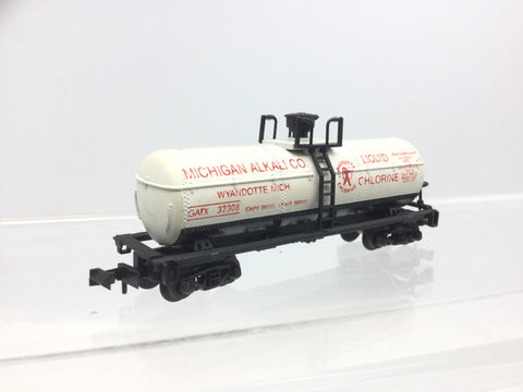 Minitrix 51 3292 00 N Gauge Tank Car Michigan Alkali Co