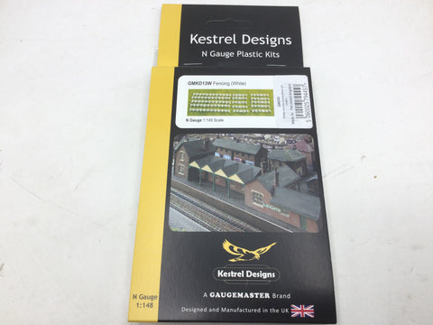 Gaugemaster GMKD45 N Gauge White Farm Rail Fencing 86mm x 10 Lengths