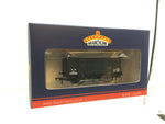 Bachmann 37-730D OO Gauge GWR 12T Ventilated Van GWR Grey
