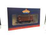 Bachmann 37-754E OO Gauge GWR 12 Ton Fruit Van BR Bauxite (Early)