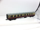 Graham Farish 374-411 N Gauge BR Red/Cream Bulleid 3rd Corr Coach S37