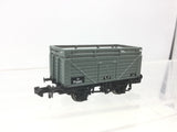 Graham Farish 377-176 N Gauge BR Grey 7 Plank Wagon w Coke Rail P368515